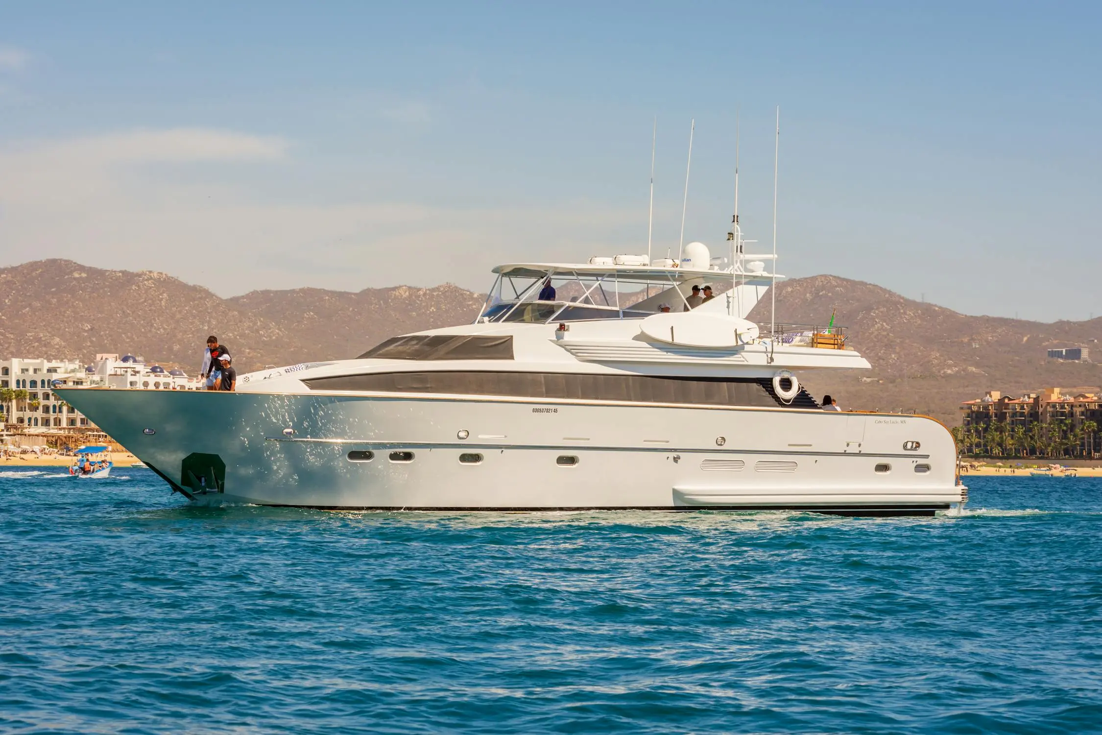 Private yacht tour