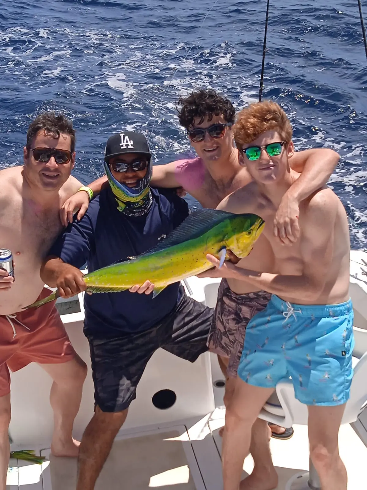 Yellowfin tuna fishing in Cabo